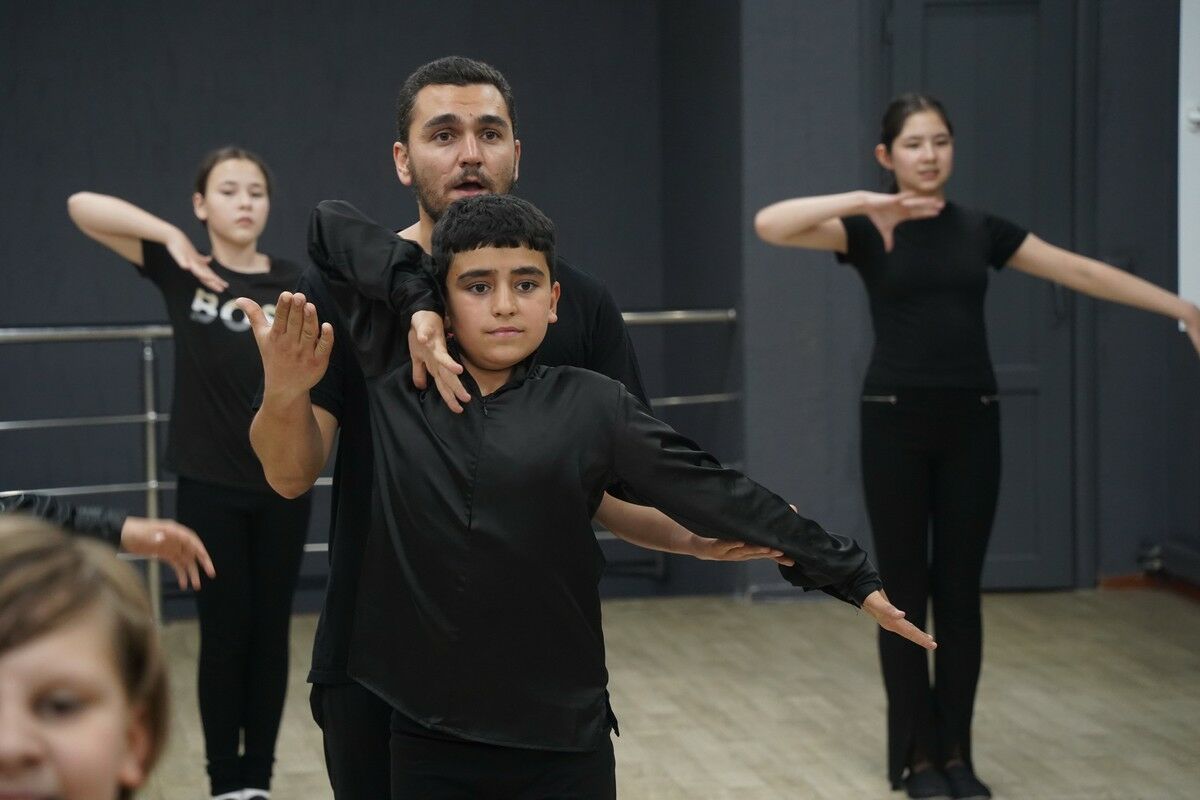 У нас своя казахская лезгинка – Фото №5