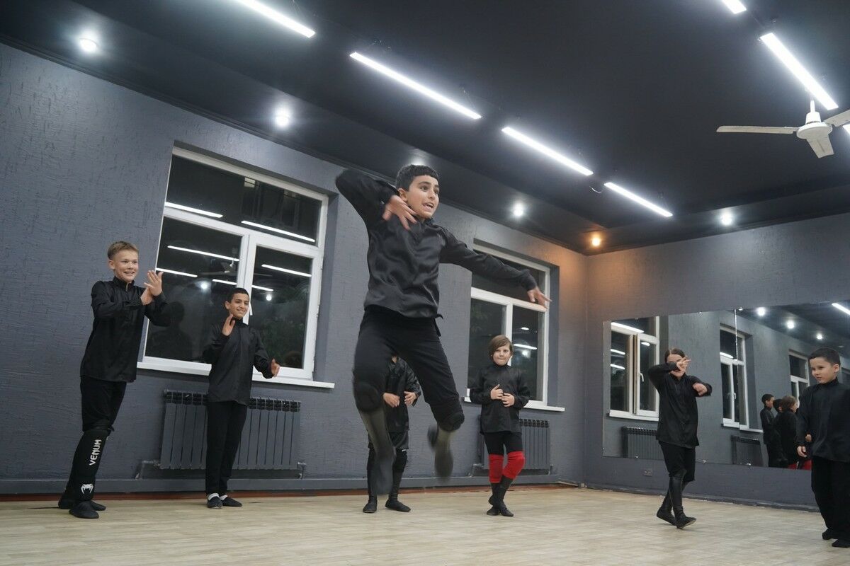 У нас своя казахская лезгинка – Фото №9