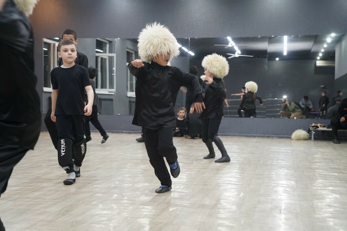 У нас своя казахская лезгинка – Фото №11