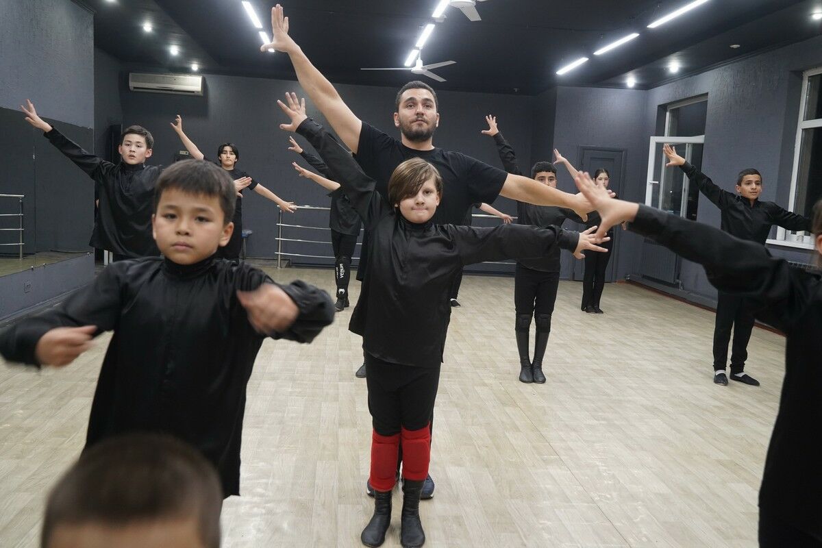 У нас своя казахская лезгинка – Фото №8