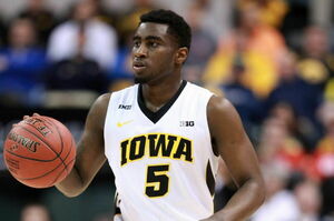 Зазвездился