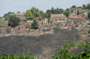 Дом с видом на погост