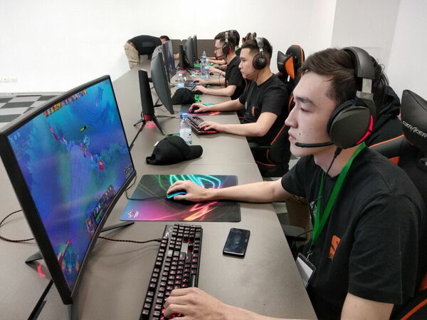 На турнир - всей семьёй