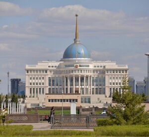 Рокировки, отставки, переезды