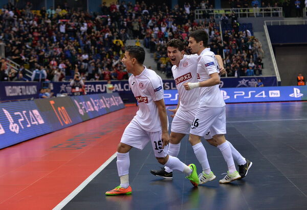 Впереди Европы всей