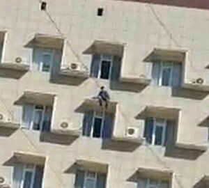 Жить им, что ли, надоело?