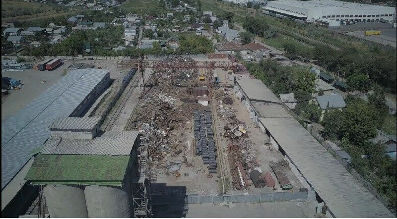 Кому закон  не писан