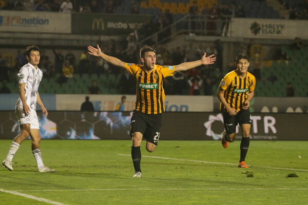 “Верхи” воюют за медали