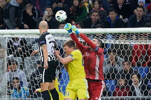 Что важнее: чемпионат Казахстана  или Лига Европы?