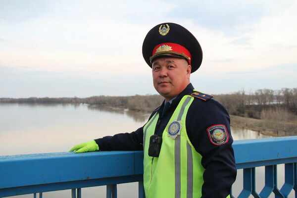 Не плачь, девчонка!