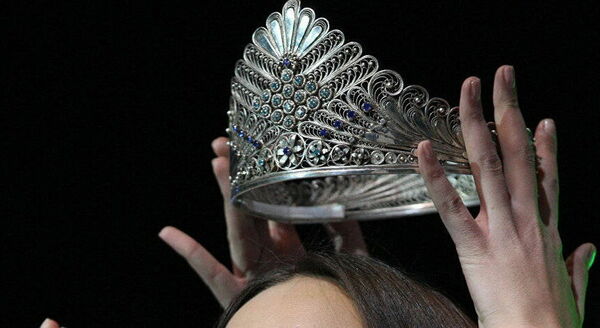 Победа - виртуальная, Porsche - реальный