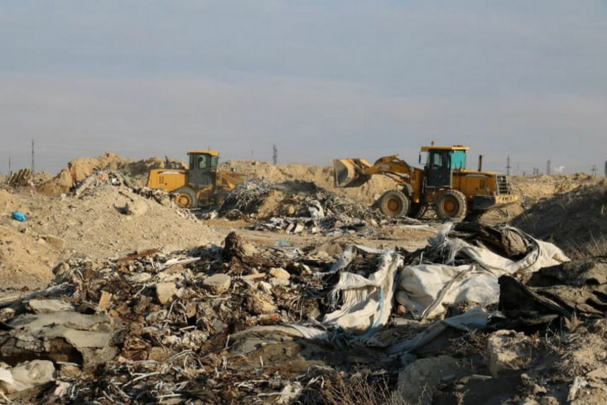 Кругом сплошные свалки