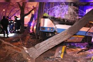 Троллейбус насмерть сбил пешехода в Алматы