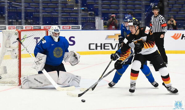 Не стреляйте в хоккеистов