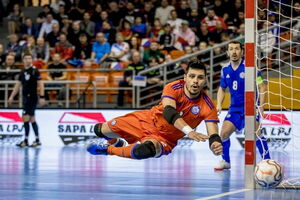 Среди сильнейших