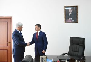 Серик Турдалиев сменил Багдата Манзорова на посту замакима Алматинской области