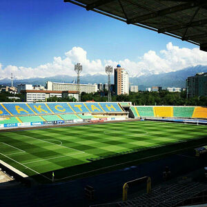 В Казахстане приостановлены все футбольные турниры