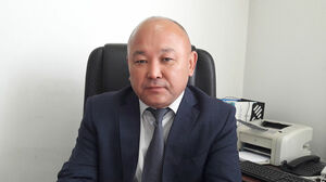 Один раздает, второй собирает