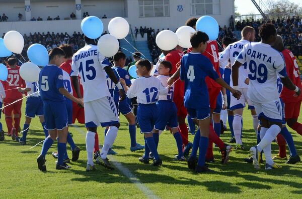 Давайте отложим футбол!