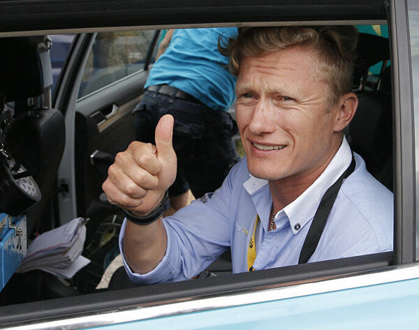 Нет гонок - не будет  и команды