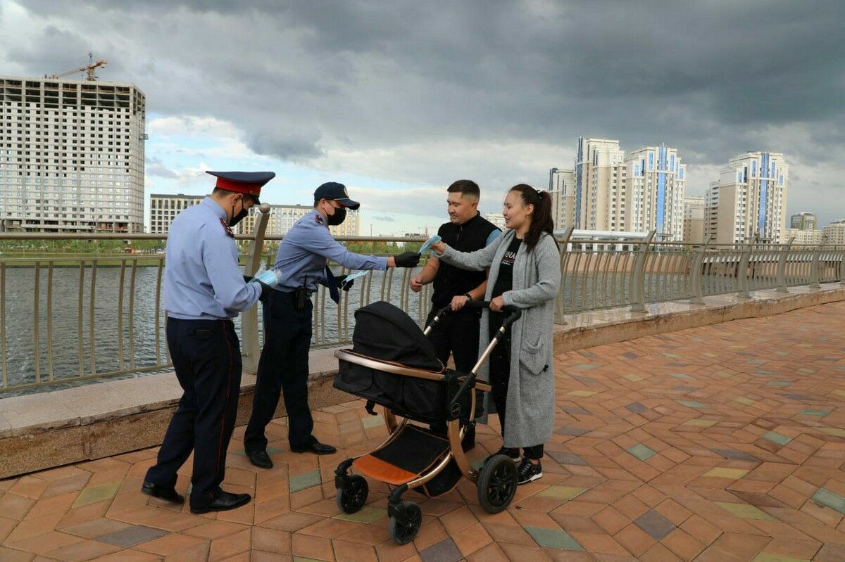 Да будет нам уроком, или Город летающих масок