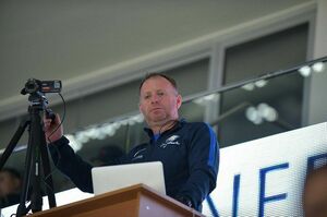 Им сверху видно всё