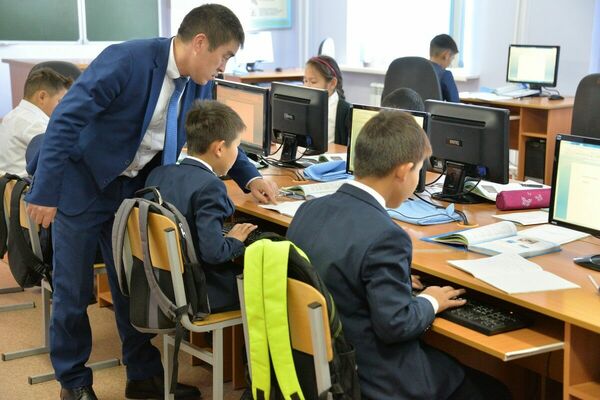 Плодим недоучек?