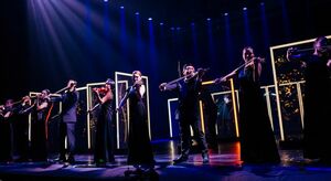 Билет на большую сцену