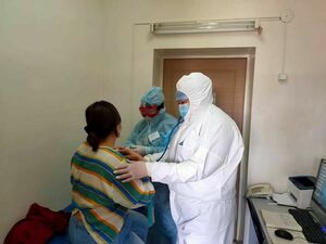 В Ленгере 270 мобильных групп лечат больных на дому