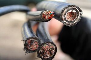 Ну прямо  во время эфира...