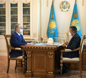 Глава государства принял председателя правления АО «НК «Қазақстан темір жолы» Сауата Мынбаева
