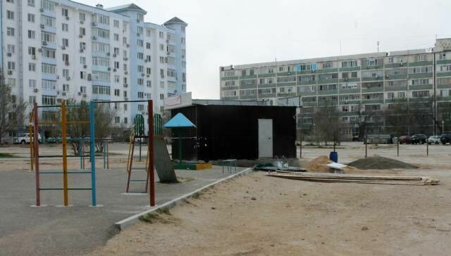 Ночные бабочки гудят...