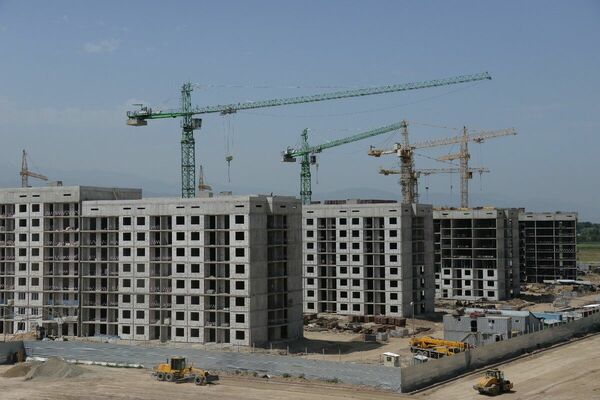 О вакцине, жилье и урожае