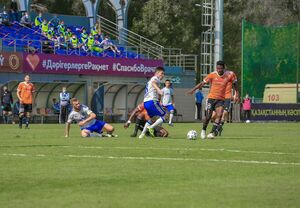 Фавориты  держат марку