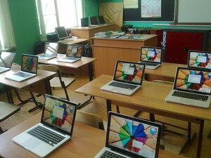 А спрос и ныне там