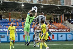 Бей своих, чтоб чужие боялись!