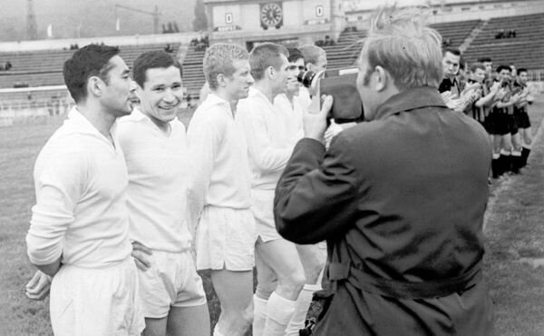 Он торопился жить