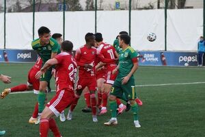 Два комплекта на троих