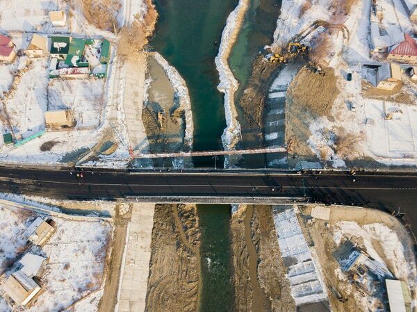 Над бурными водами Каратала