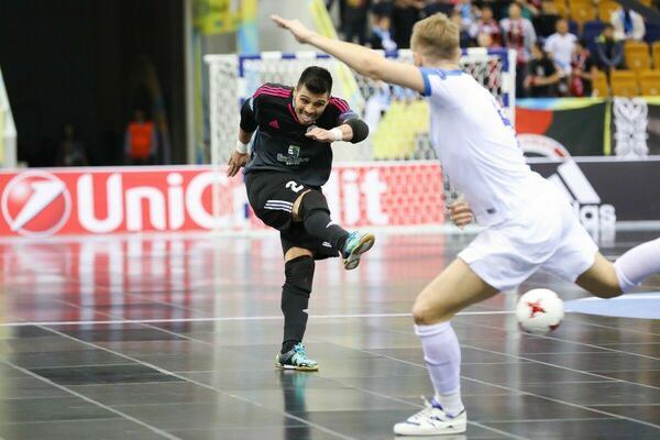 Всему миру на зависть