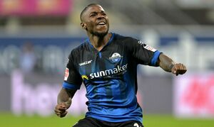 Немецкий форвард в нашей команде