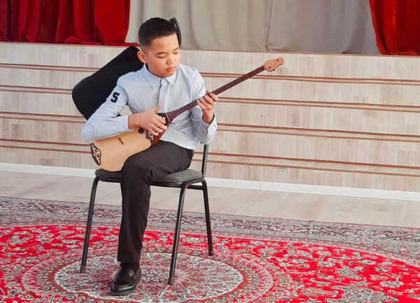 Уметь надо так прогибаться!