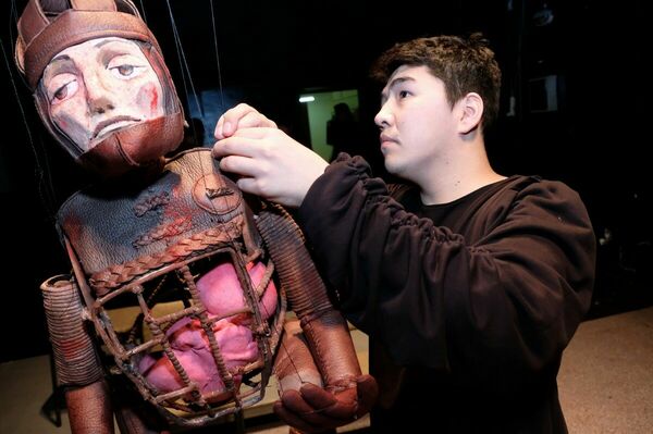 Он не злодей, так получилось...