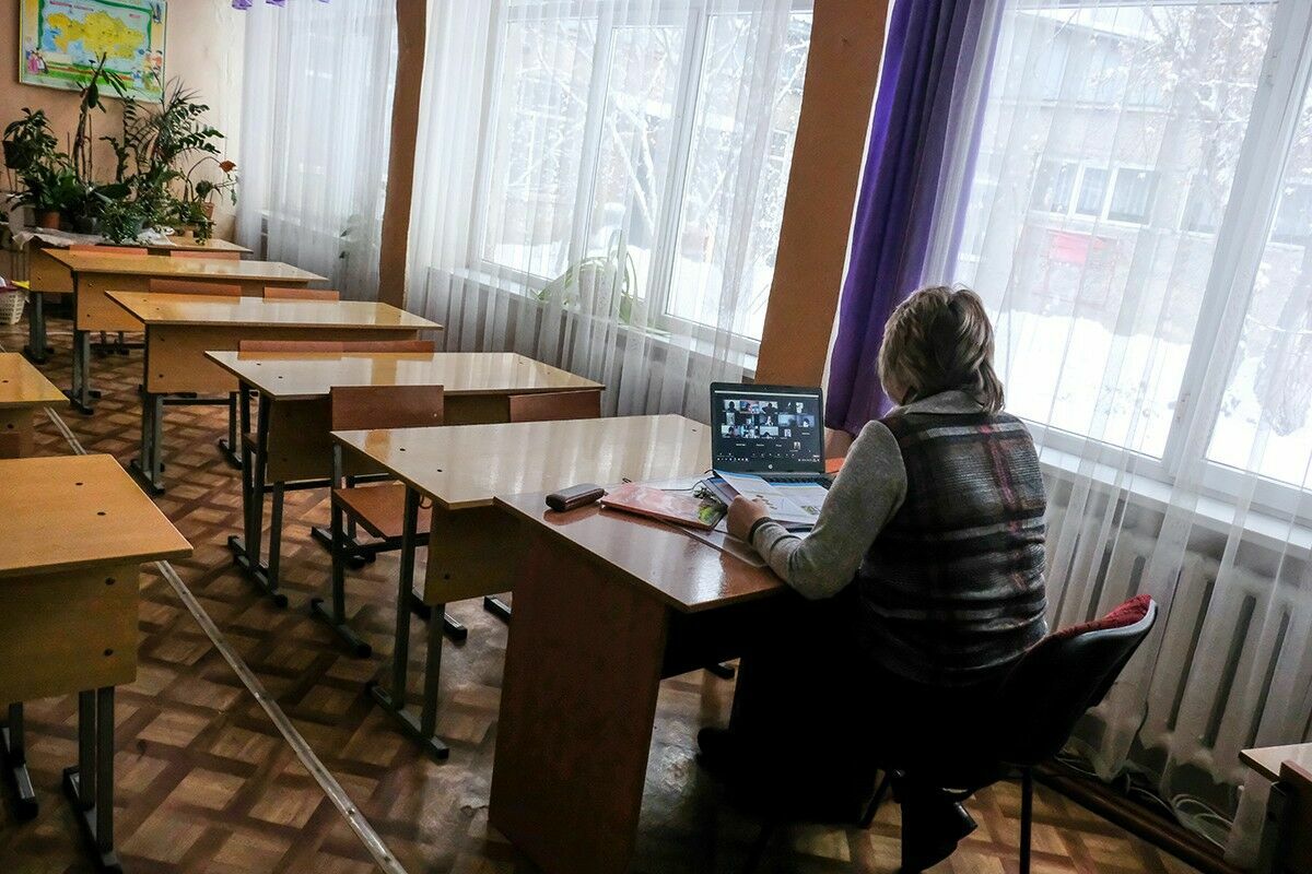 Ученик “под колпаком”