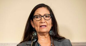 Коренной министр