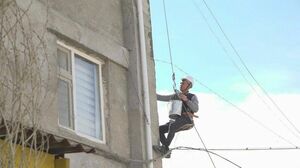 Совсем  крыша поехала