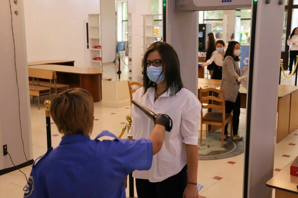 ЕНТ-2021: списать не удастся, пересдать можно