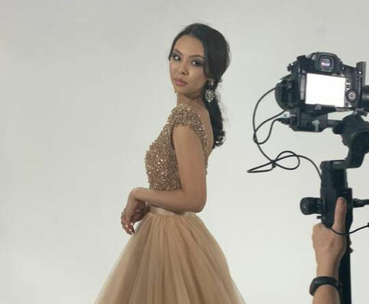 Королевы в масках