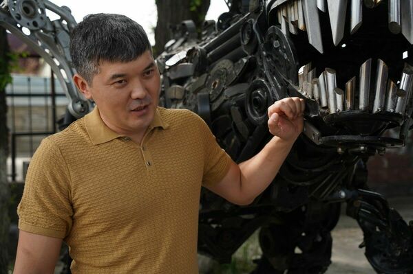 Когда б вы знали,  из какого сора...