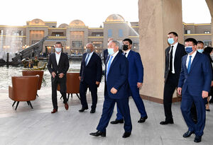 Нурсултан Назарбаев посетил многофункциональный туристический комплекс «Караван-Сарай»